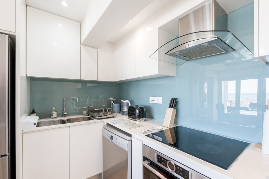 To Let 3 Bedroom Property for Rent in Mouille Point Western Cape